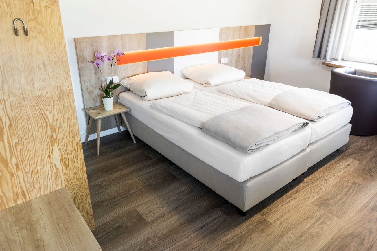 Langau STILLE erLEBEN